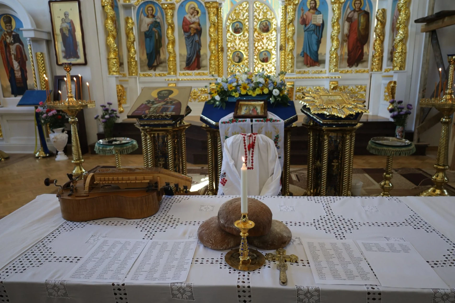 Біль і гордість громади: у Звягелі відкрили нові світлини полеглих воїнів та артлокацію