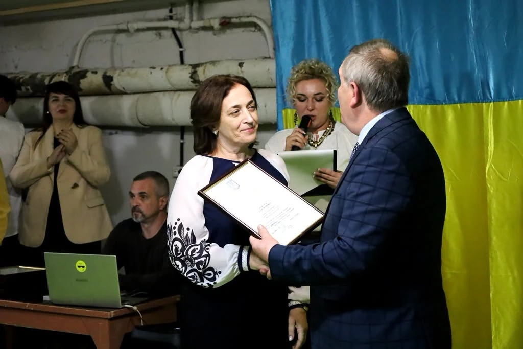 Звягель відзначив День працівників освіти: хто отримав статуетку 