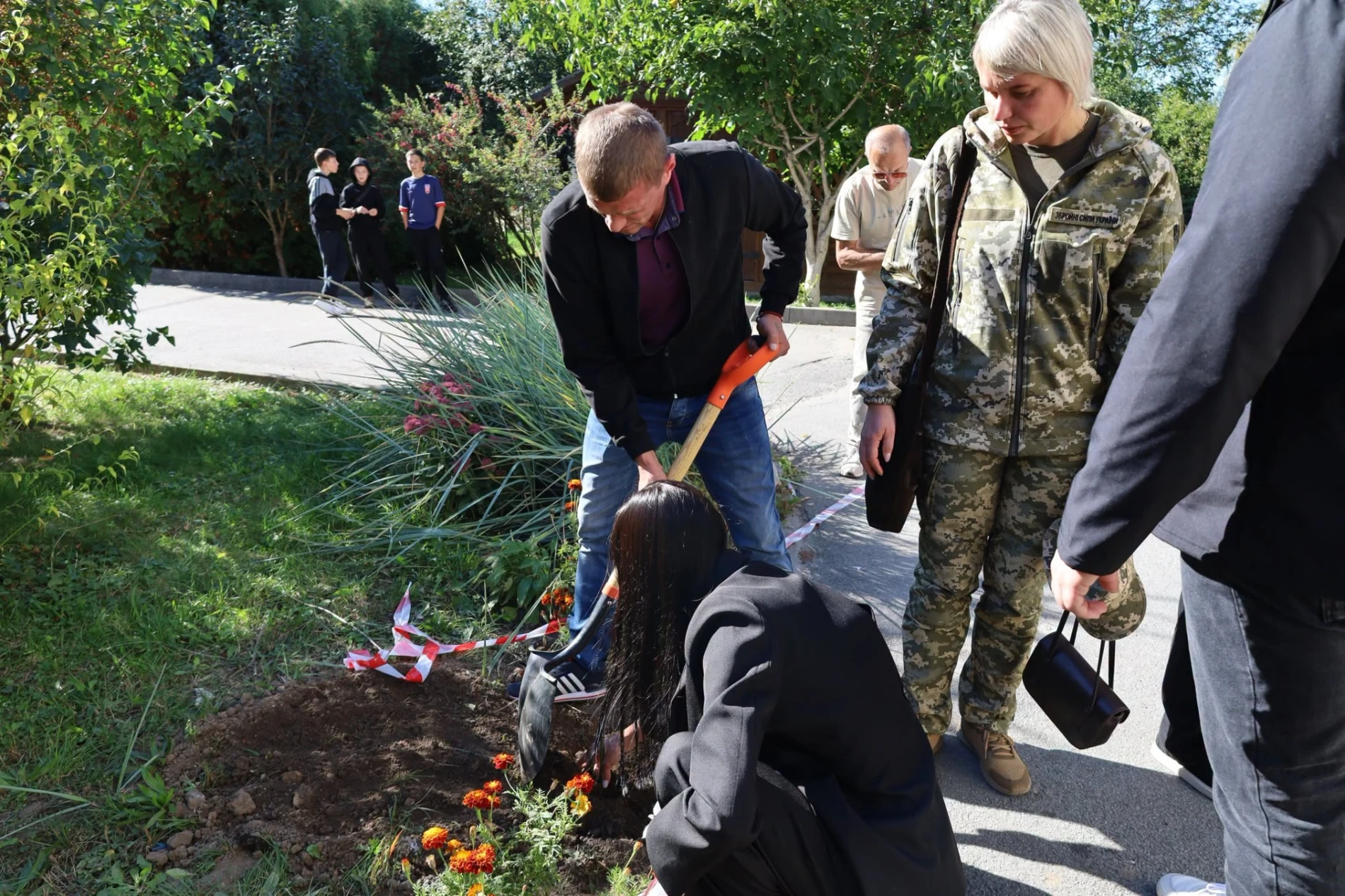 На Звягельщині відкрили меморіальні дошки Захисникам Олександру Хомі та Сергію Магурчаку