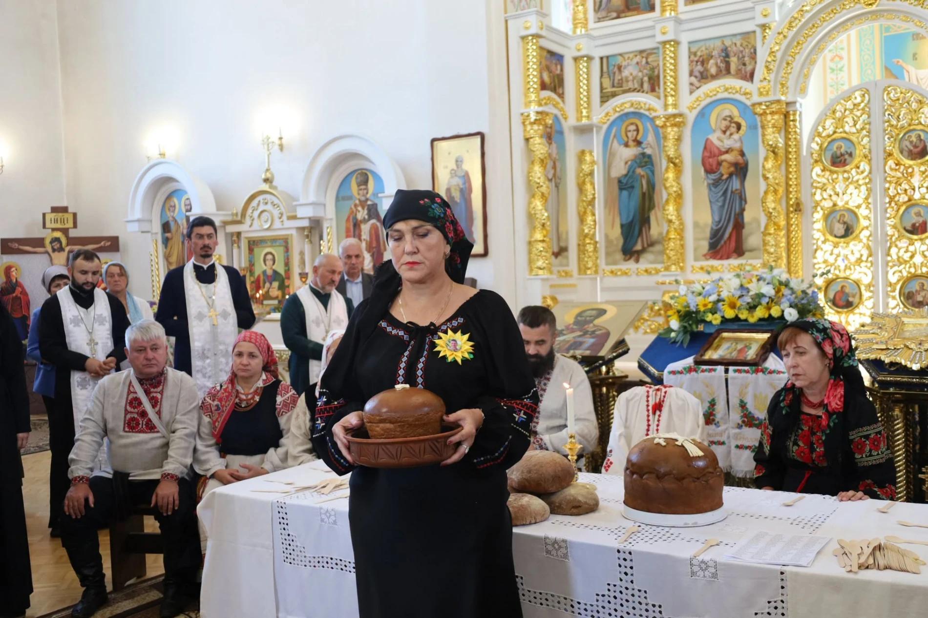 Біль і гордість громади: у Звягелі відкрили нові світлини полеглих воїнів та артлокацію