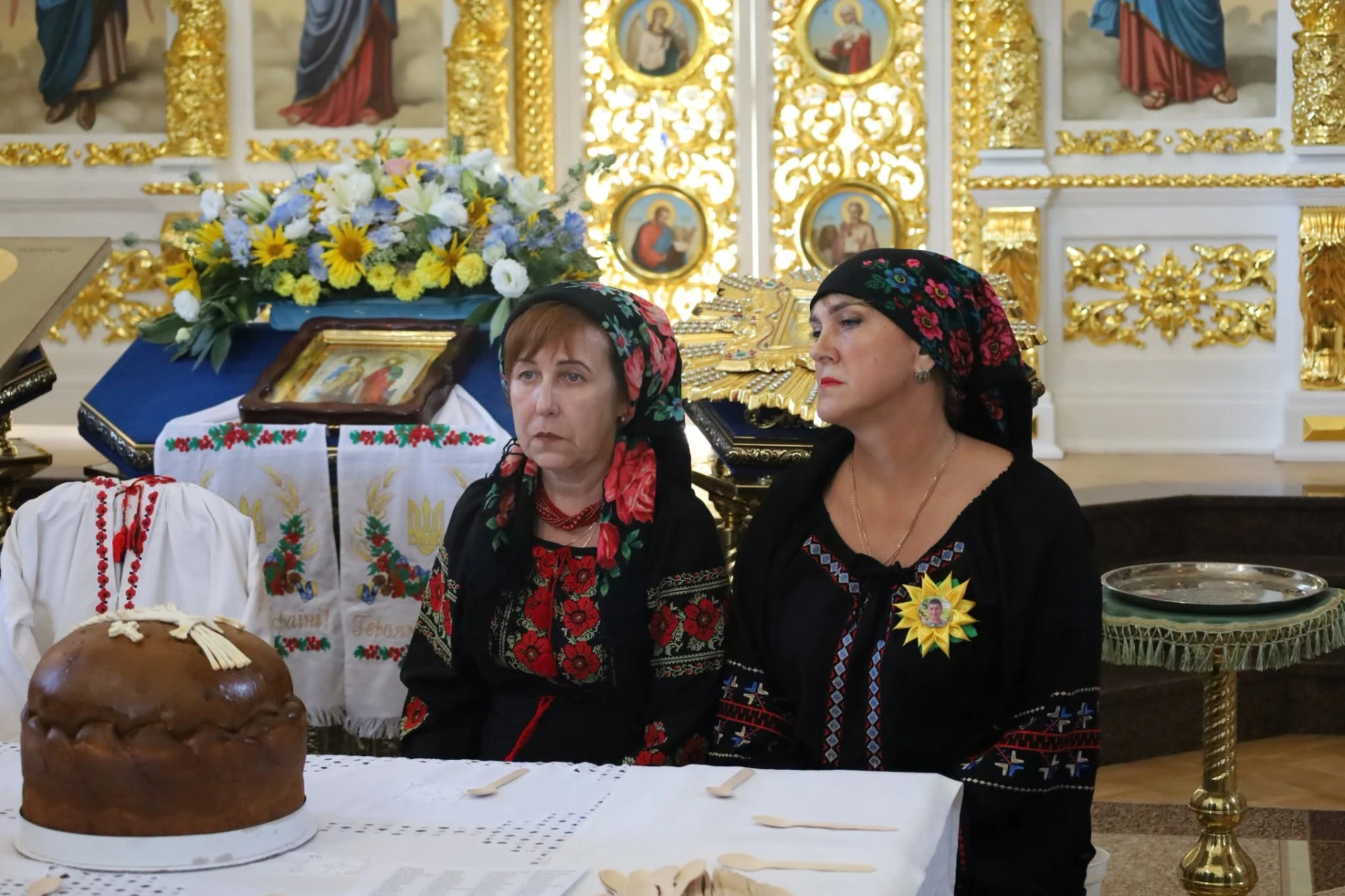 Біль і гордість громади: у Звягелі відкрили нові світлини полеглих воїнів та артлокацію