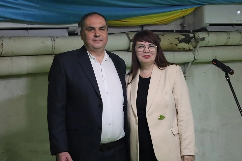 Звягель відзначив День працівників освіти: хто отримав статуетку 