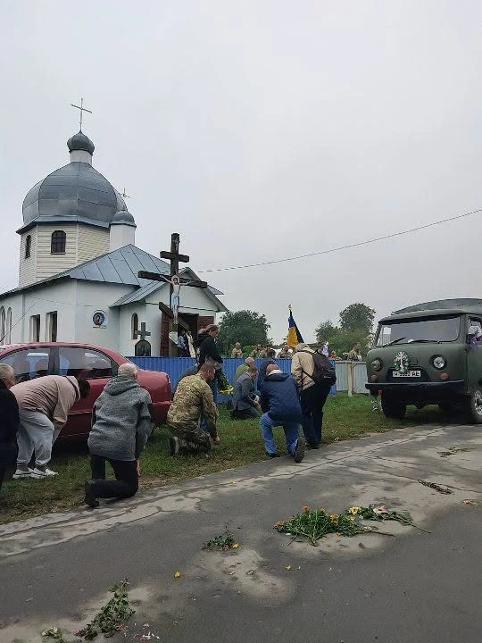Повернувся 