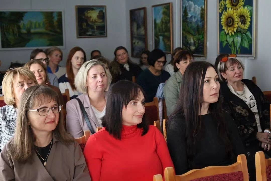 Про силу слова, людей і війну: як у Звягелі зустрічалися з Тамарою Горіха Зерня