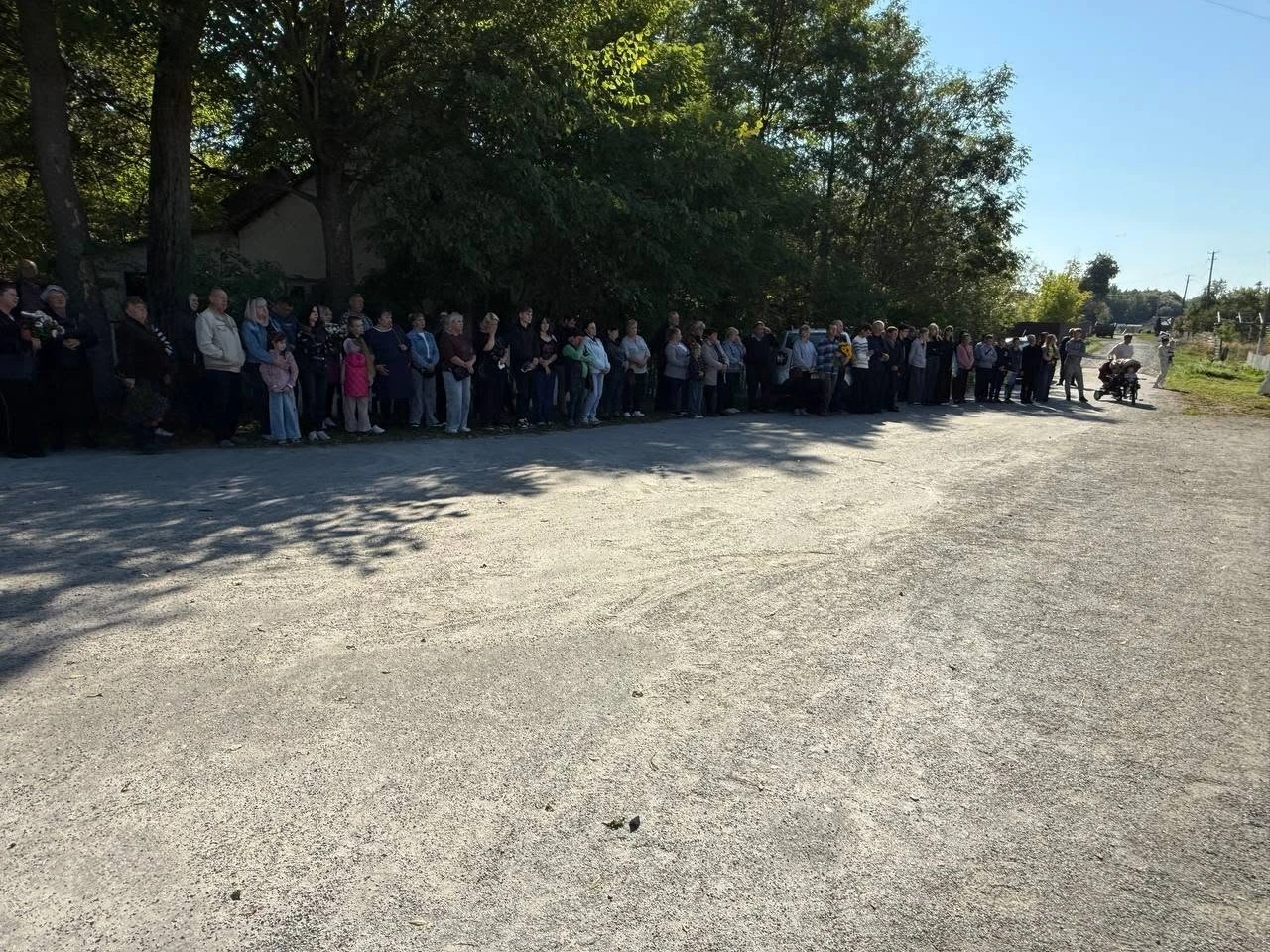 Сім життів: у селі Кам'яний Майдан з'явилася Алея пам'яті на честь полеглих Захисників