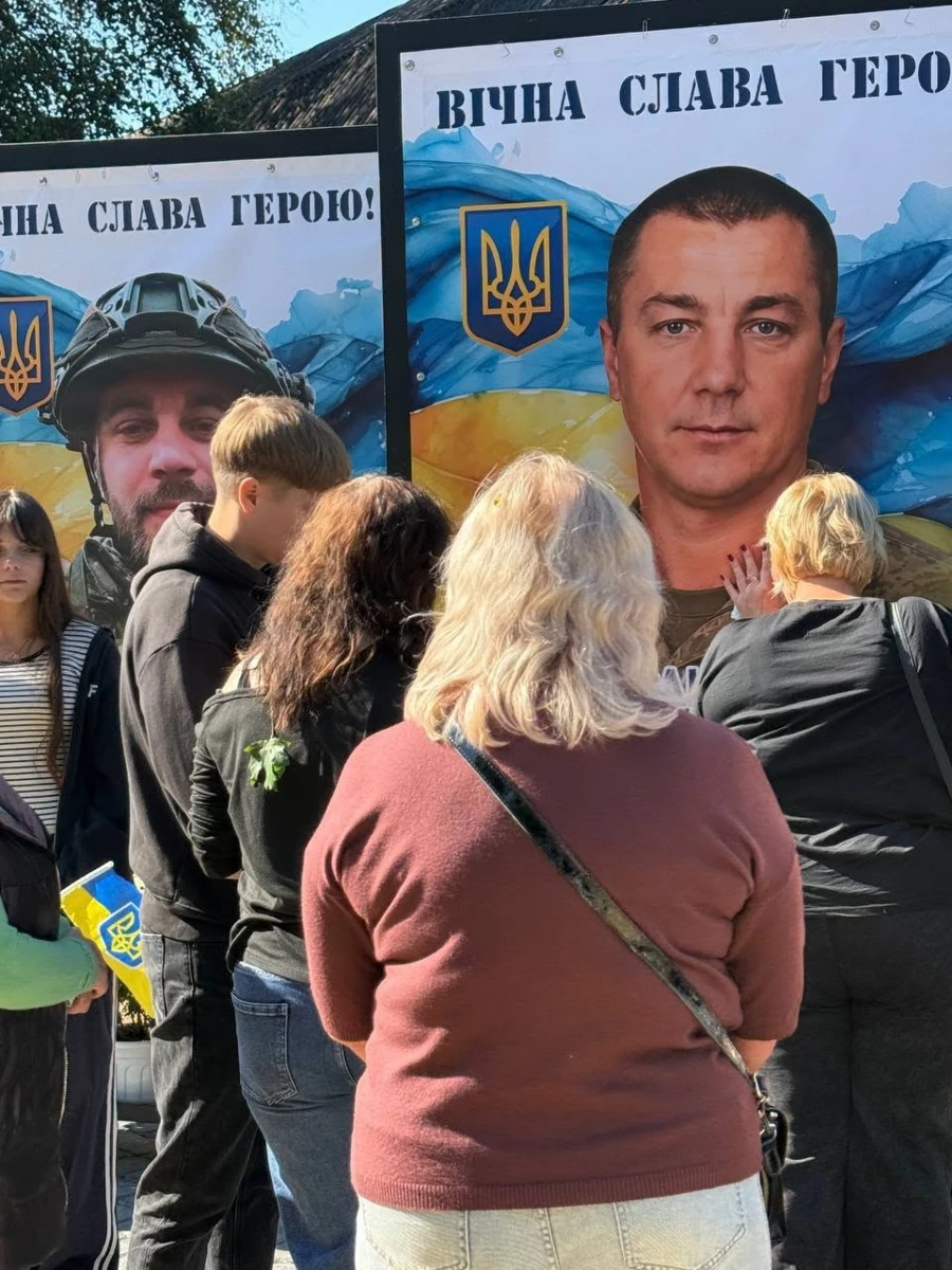 Сім життів: у селі Кам'яний Майдан з'явилася Алея пам'яті на честь полеглих Захисників