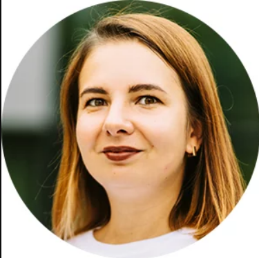 Лідія Насонова, вчителька української мови та літератури Новопечерської школи