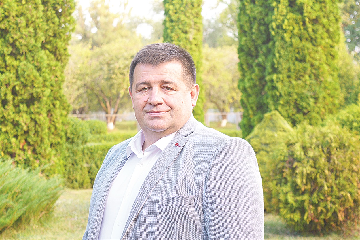 Віктор Мельник