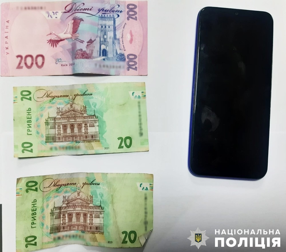 У жителя Звягельщини у лікарні інший пацієнт вкрав 20 тисяч гривень