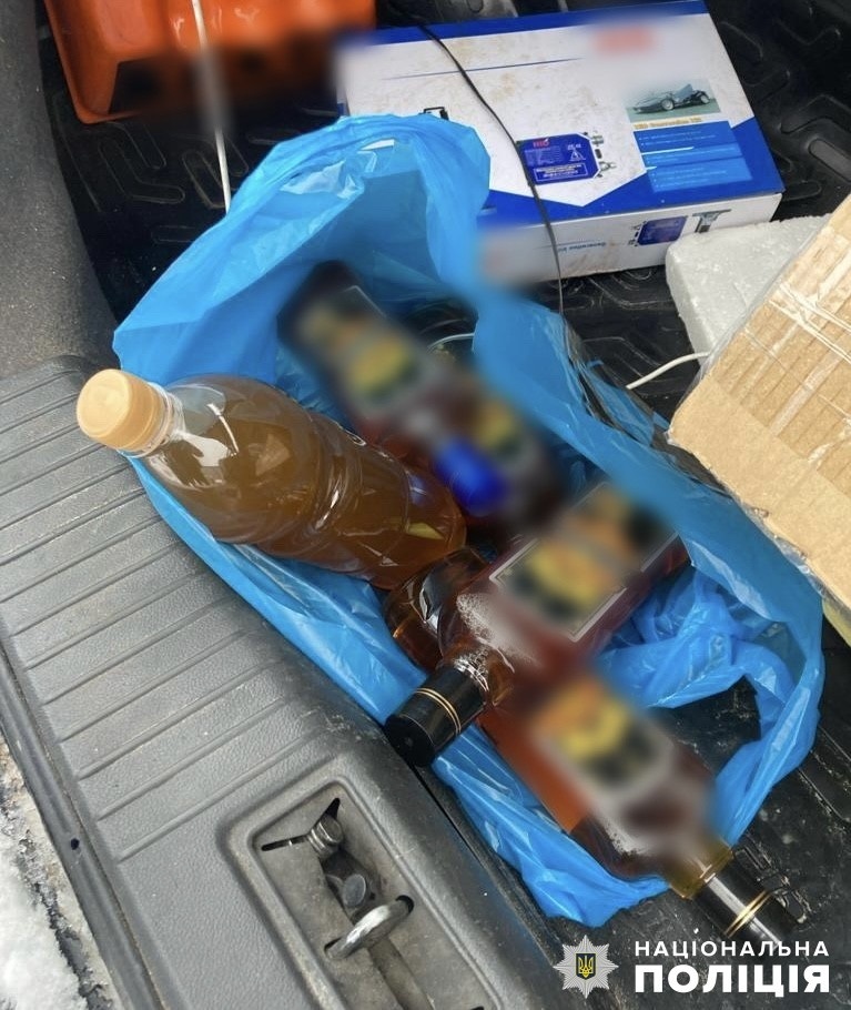 Незаконний обіг алкоголю та тютюну у Звягелі