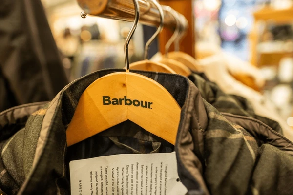 https://ostriv.ua/uk/brands/barbour/
