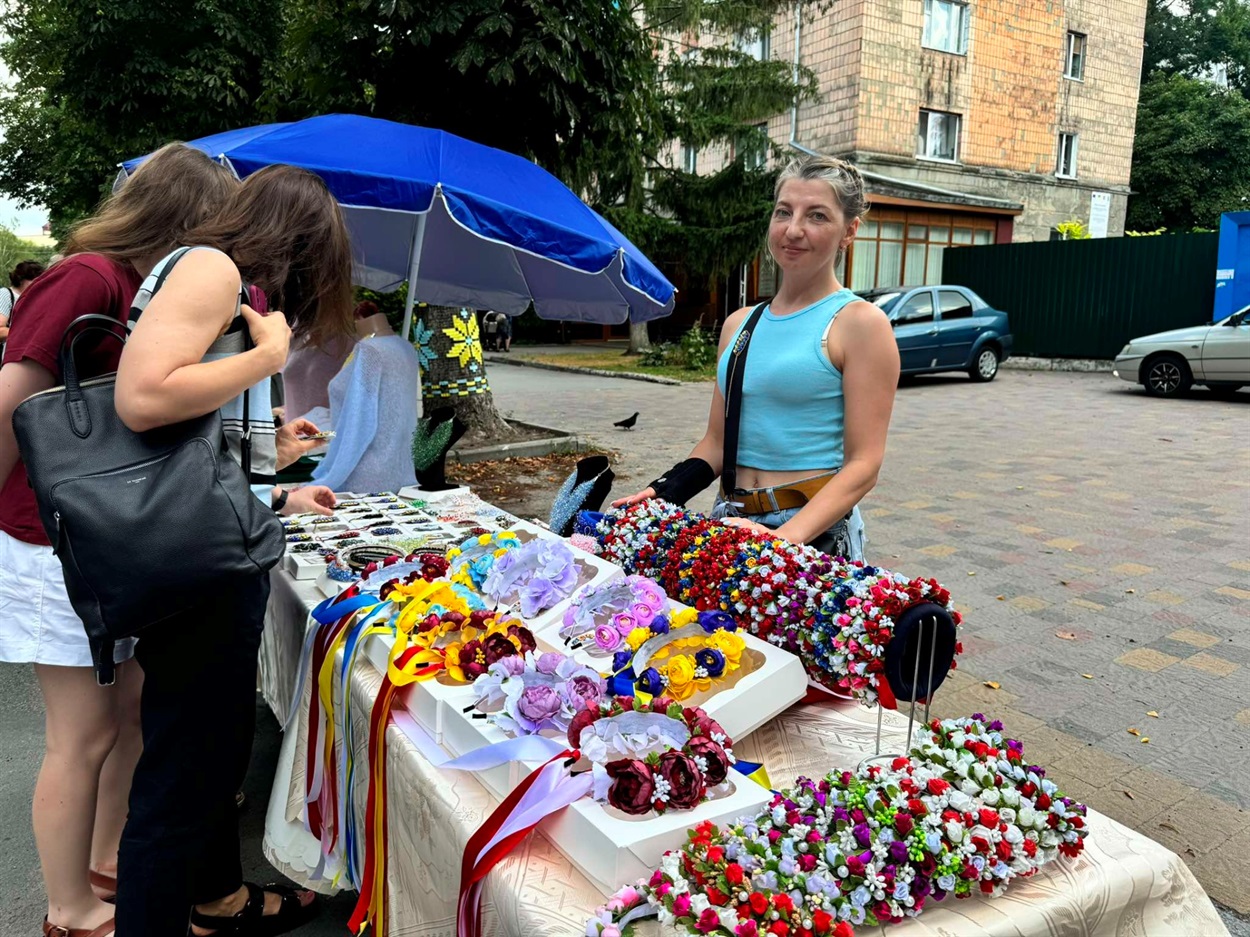 Звягельська майстриня Надія Слівінська на "Лесиних джерелах"