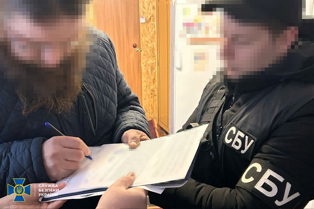 Настоятель храму УПЦ (МП) на Житомирщині закликав приєднати Україну до росії й бажав перемоги путіну