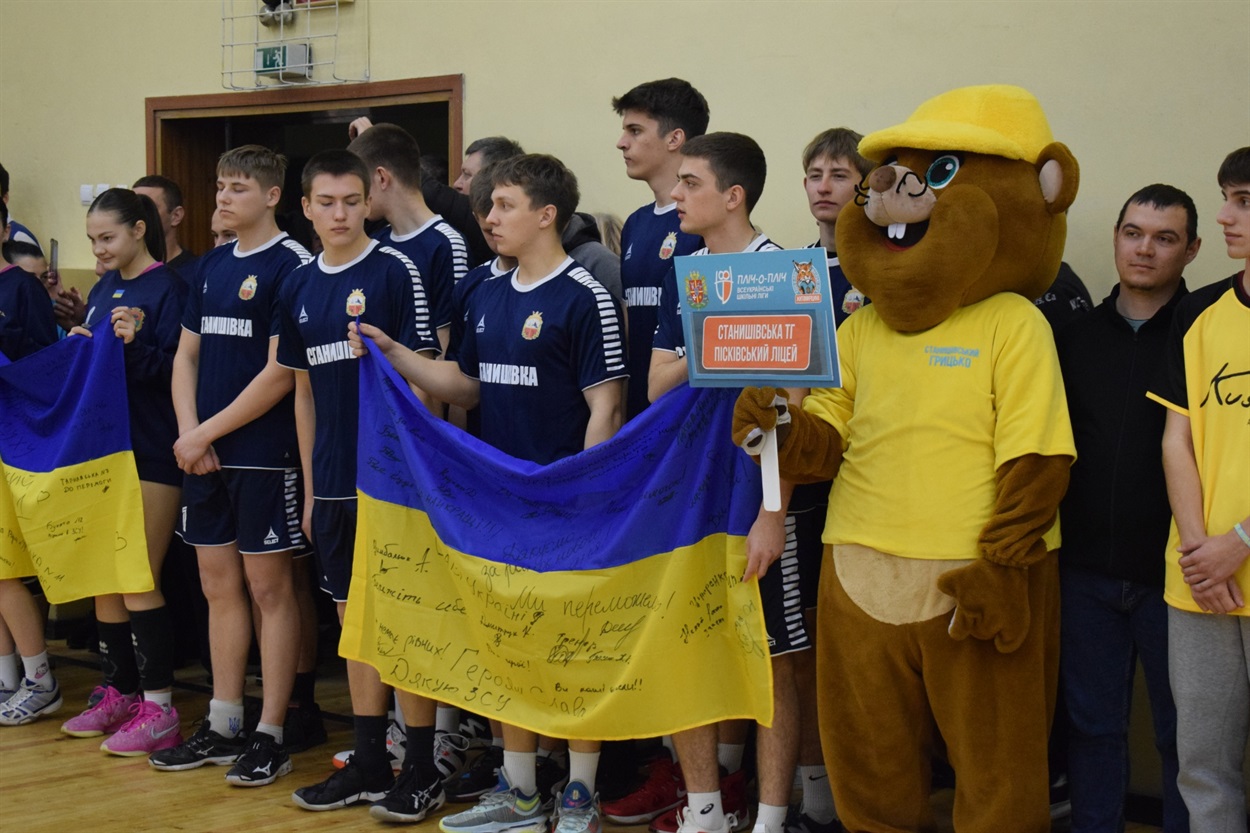 Пліч-о-пліч. Звягель