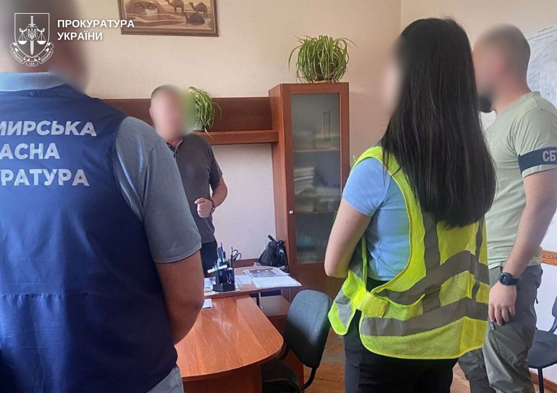 Розкрадання коштів, шахрайство, екозлочини: на Житомирщині повідомили про підозри 13 особам