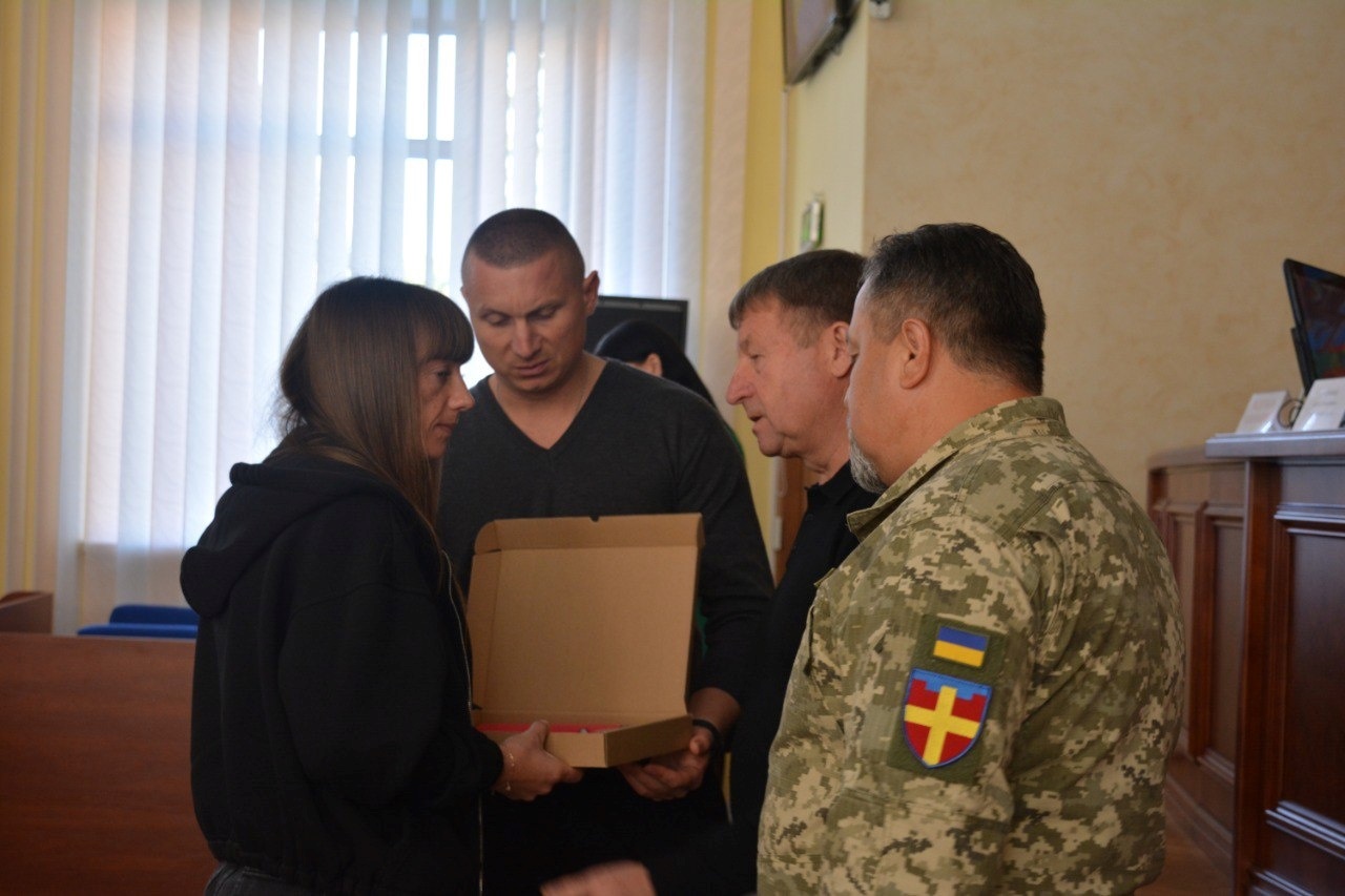 Сесія райради: вшанування Героїв, підготовка до зими, допомога від Литви та новий депутат