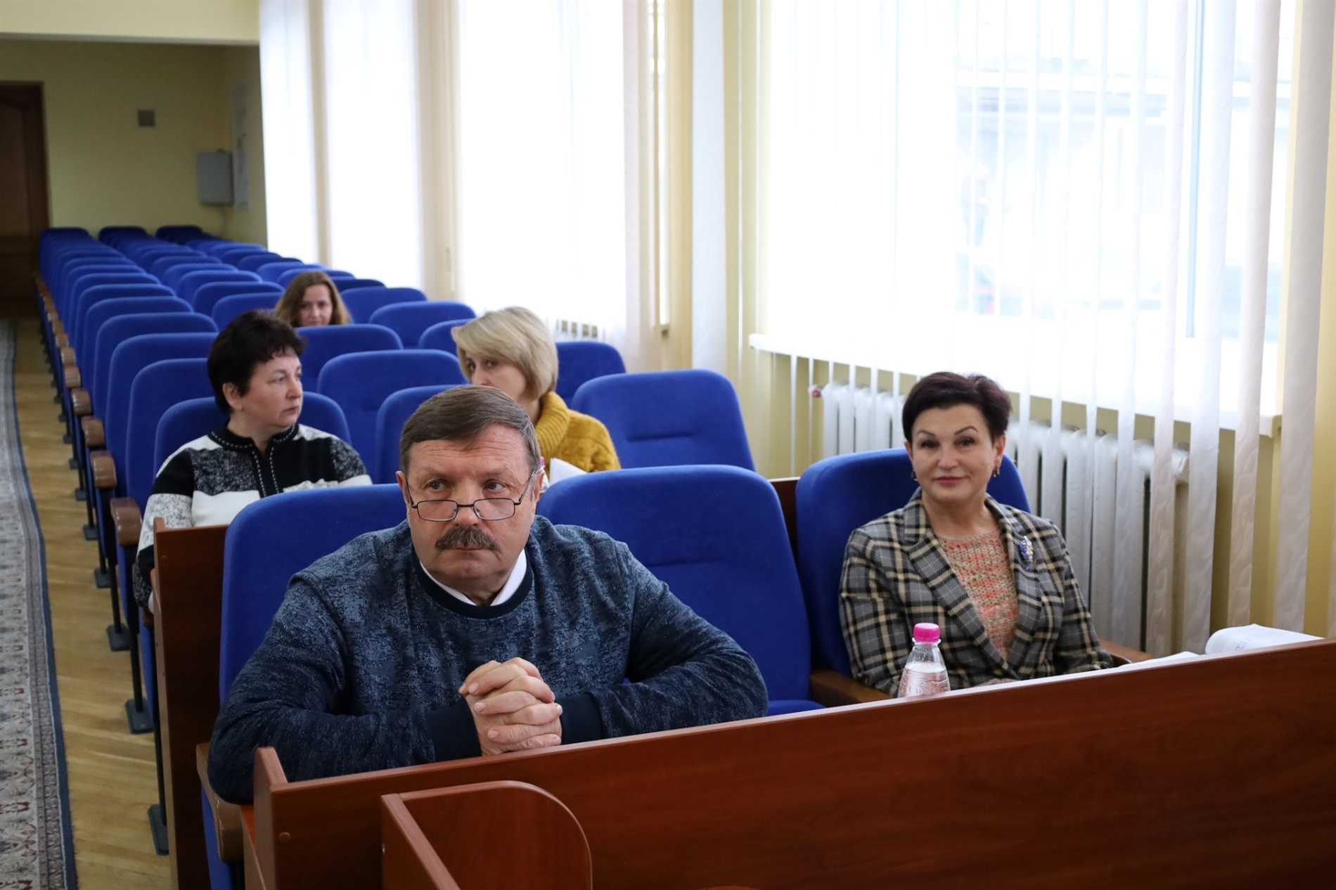 Сесія Звягельської міськради: субвенція на харчування учнів 1–4 класів та доплати педагогам