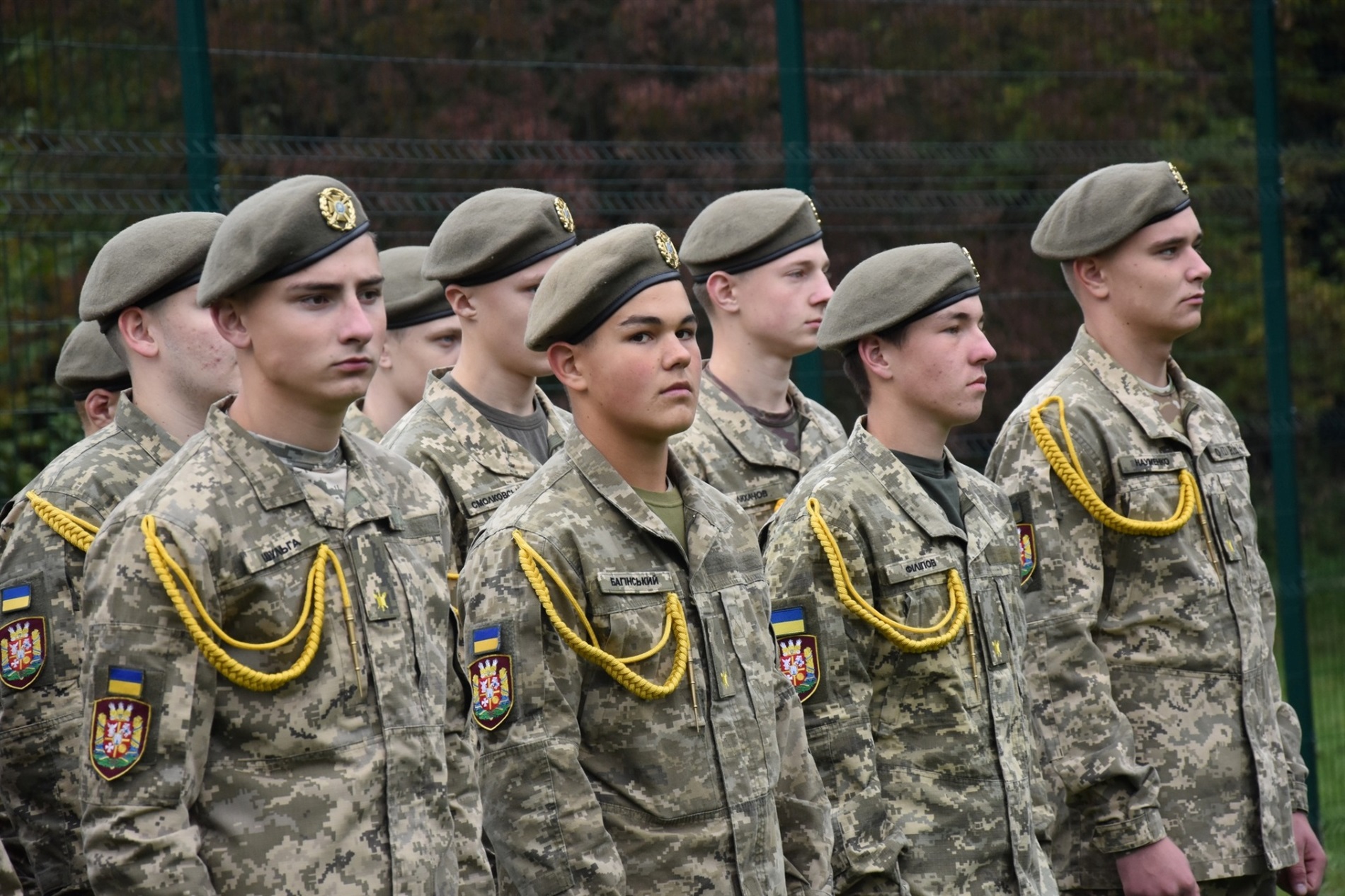 Новачки ліцею з посиленою військово-фізичною у Звягелі склали Клятву