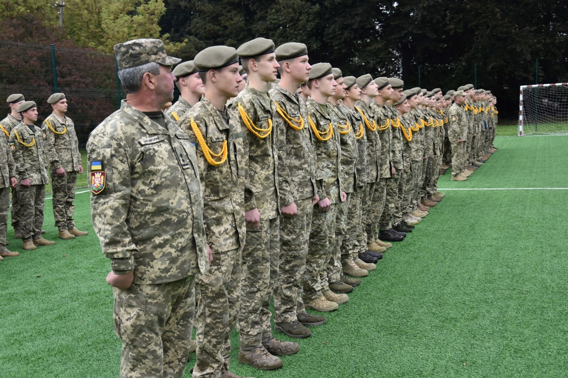 Новачки ліцею з посиленою військово-фізичною у Звягелі склали Клятву
