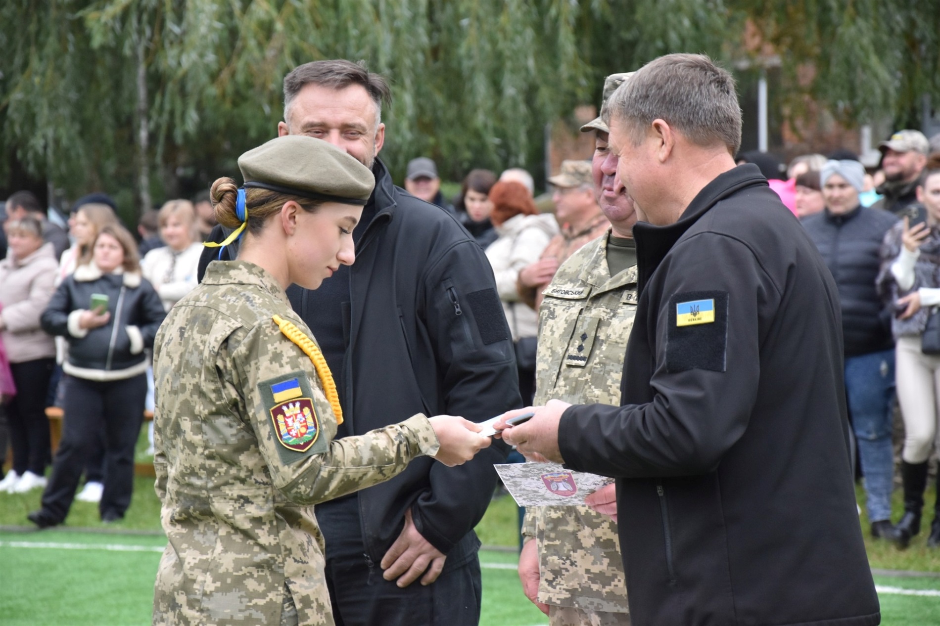 Новачки ліцею з посиленою військово-фізичною у Звягелі склали Клятву