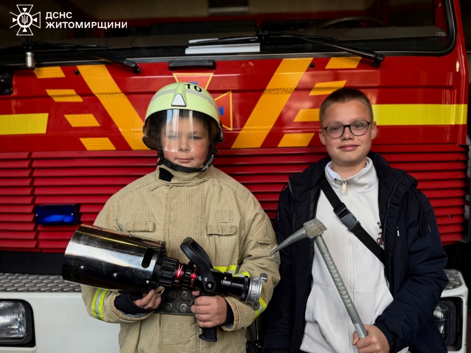 Урок безпеки на практиці: школярі побували в пожежно-рятувальному підрозділі Звягеля