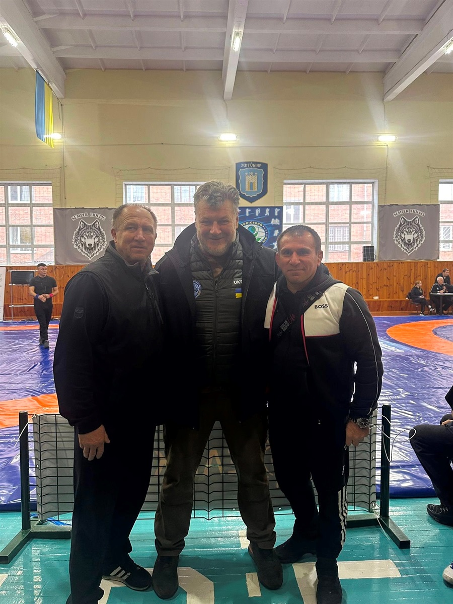 Юні борчині Звягеля здобули командну перемогу на Чемпіонаті Житомирської області