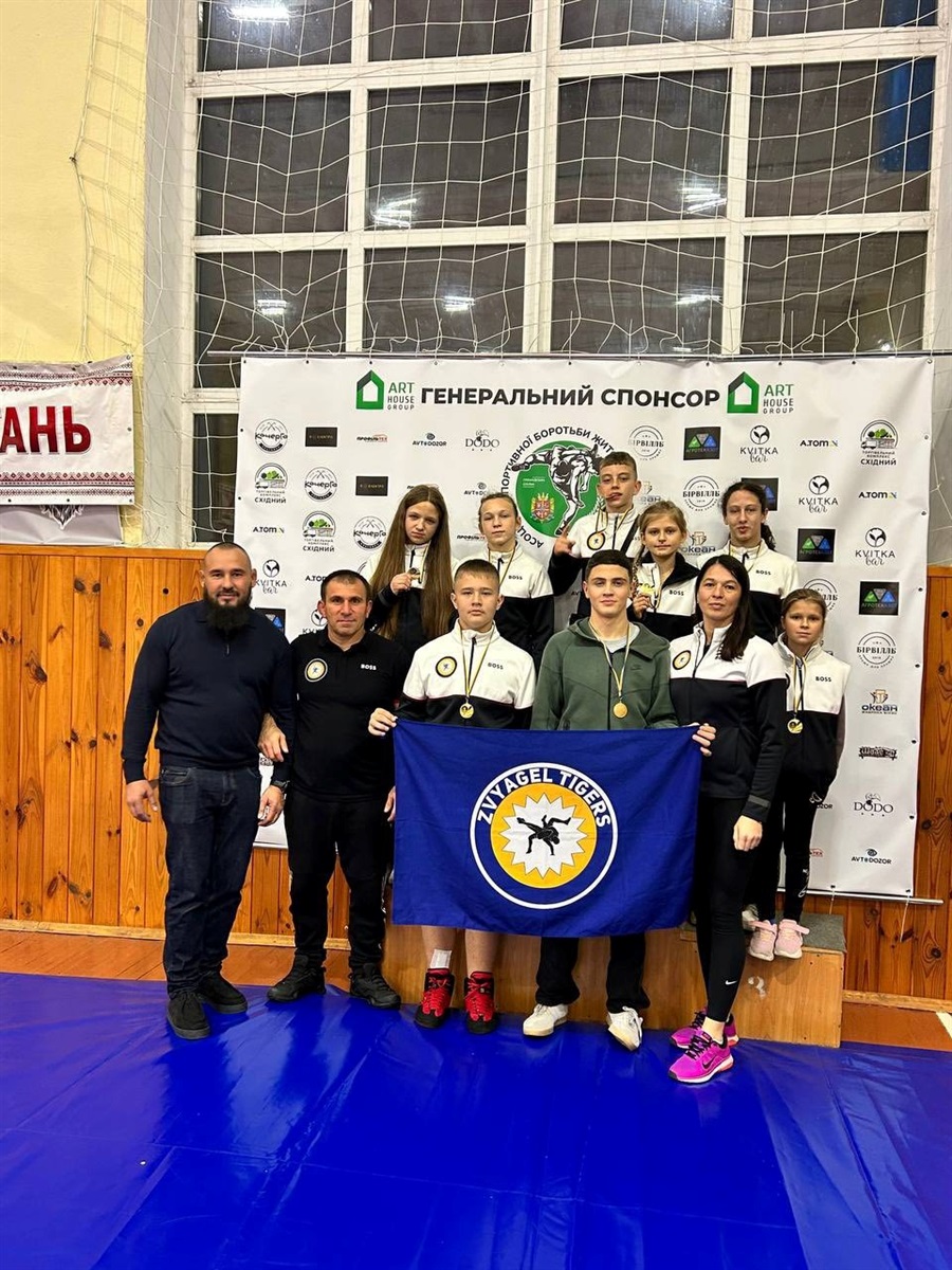 Юні борчині Звягеля здобули командну перемогу на Чемпіонаті Житомирської області