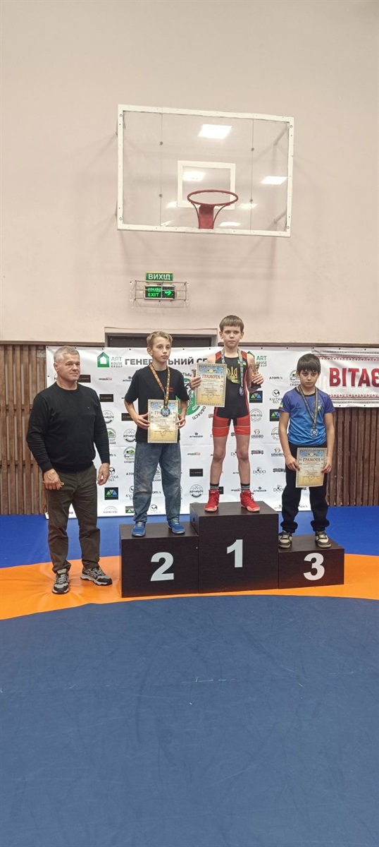 Юні борці зі Звягеля здобули 17 медалей на чемпіонаті Житомирської області з греко-римської боротьби
