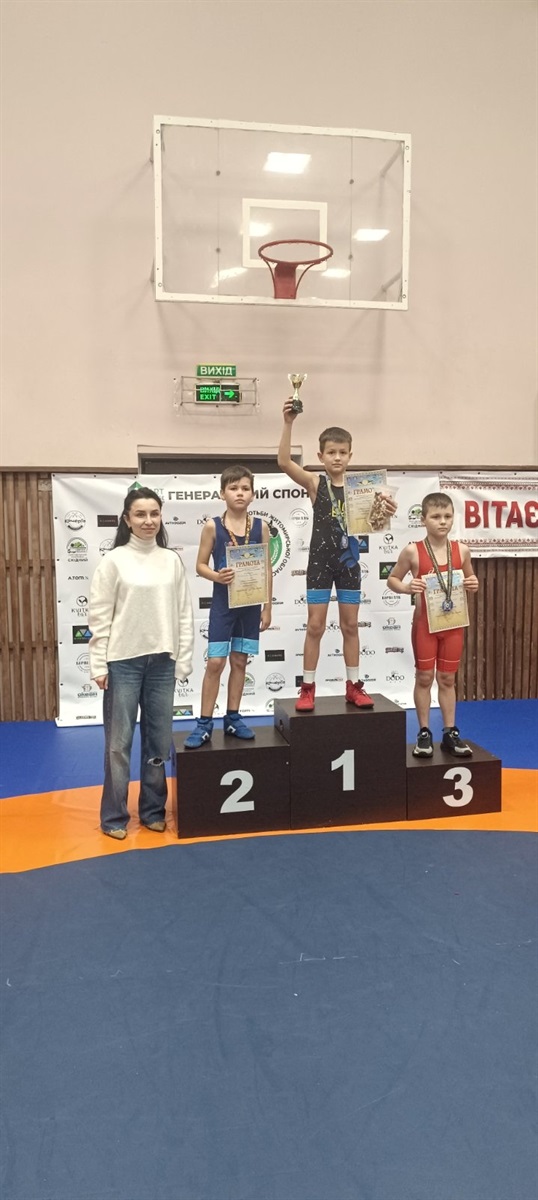 Юні борці зі Звягеля здобули 17 медалей на чемпіонаті Житомирської області з греко-римської боротьби