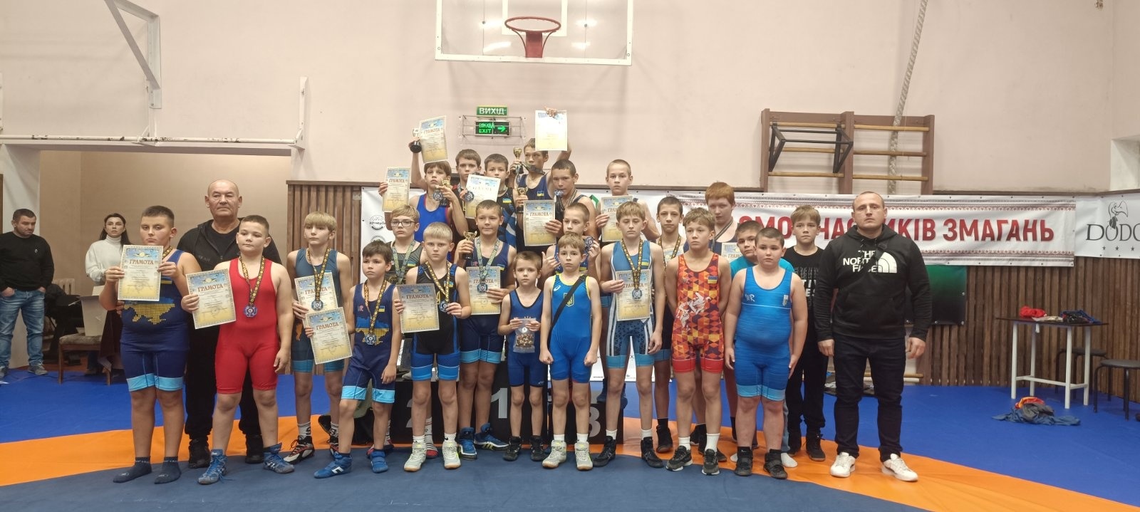 Юні борці зі Звягеля здобули 17 медалей на чемпіонаті Житомирської області з греко-римської боротьби