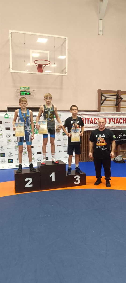 Юні борці зі Звягеля здобули 17 медалей на чемпіонаті Житомирської області з греко-римської боротьби