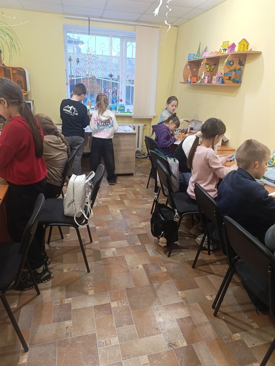 Меблева фабрика 