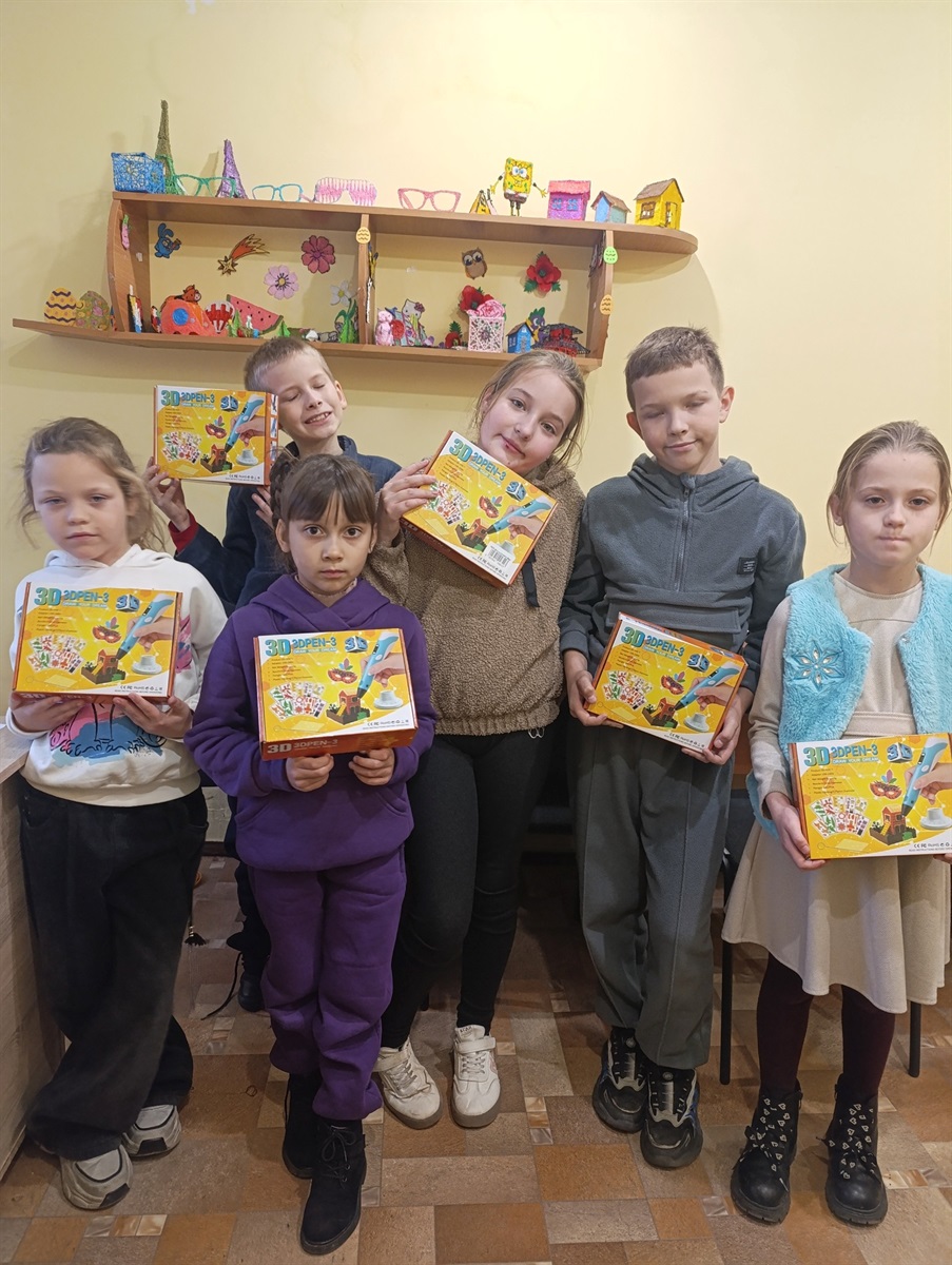 Меблева фабрика 