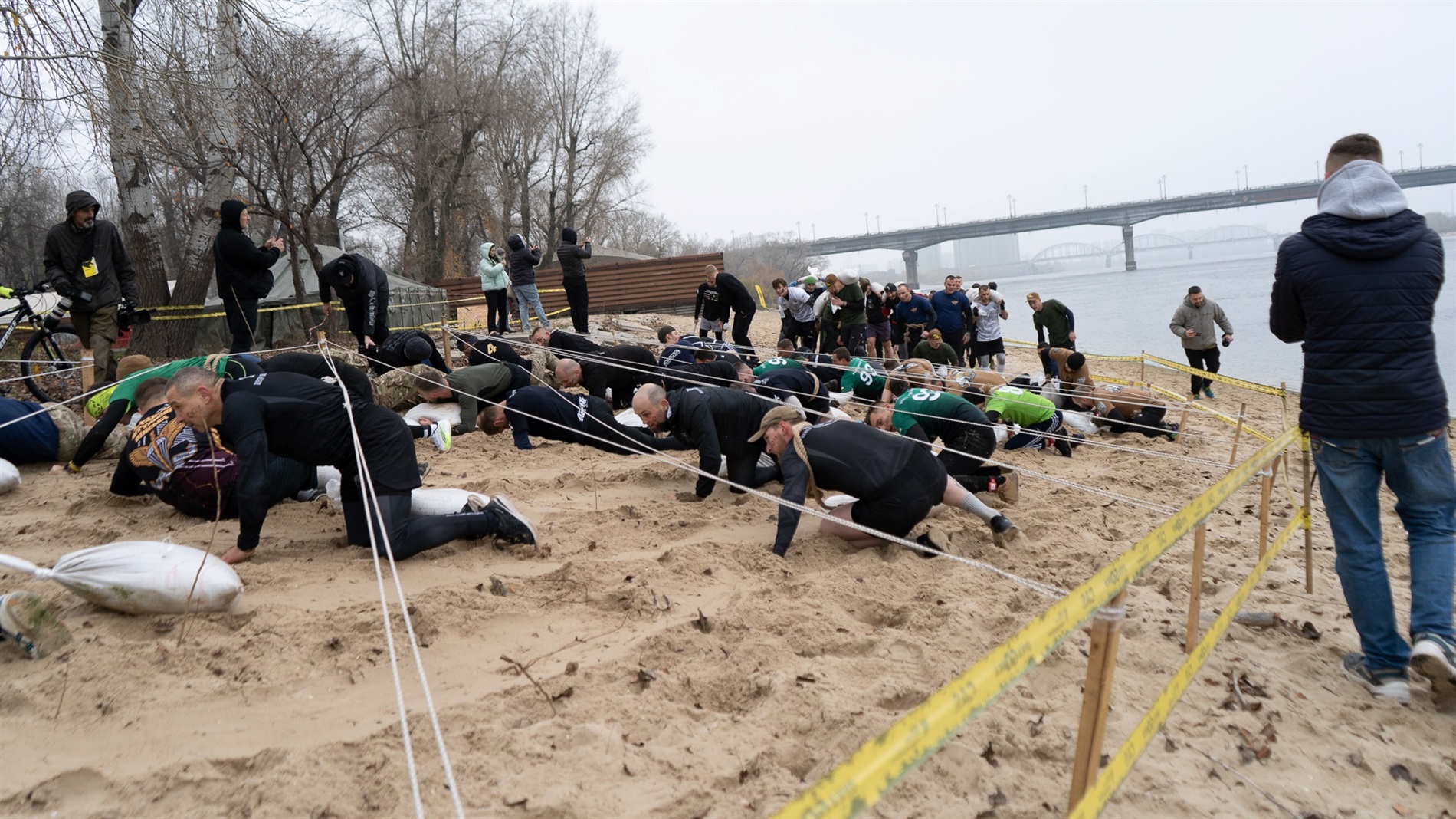 Бійці 30 ОМБр здобули бронзу на DYKA GONKA: з 30 команд фінішувало лише 7