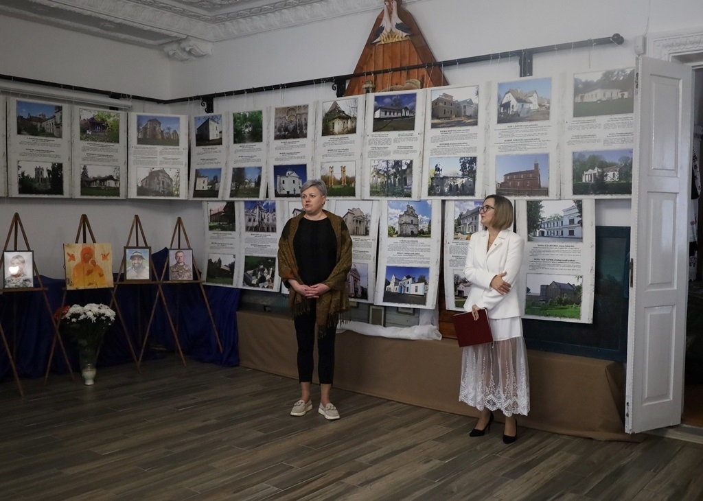 У Звягелі відкрилася фотовиставка 