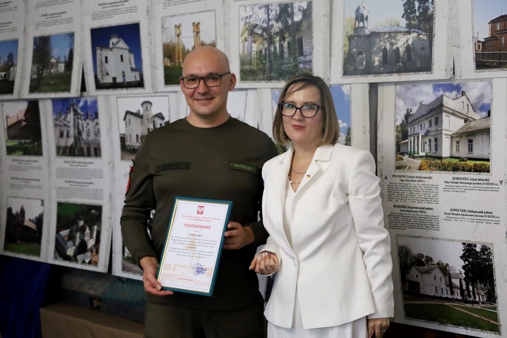 У Звягелі відкрилася фотовиставка 