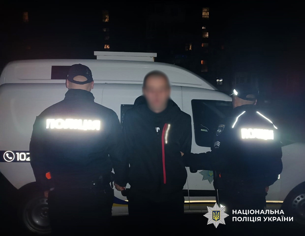 На Житомирщині на вулиці вбили двох жінок – їм завдали численні травми та ножові поранення