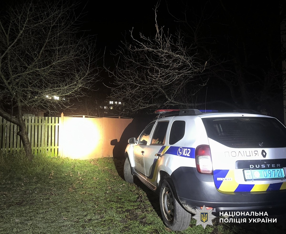 Кинув гранату до сусіда на подвір’я: поліцейські затримали підозрюваного в замаху на вбивство