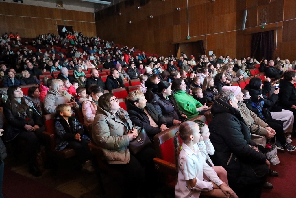 У Палаці культури Звягеля відбувся благодійний дитячий концерт 