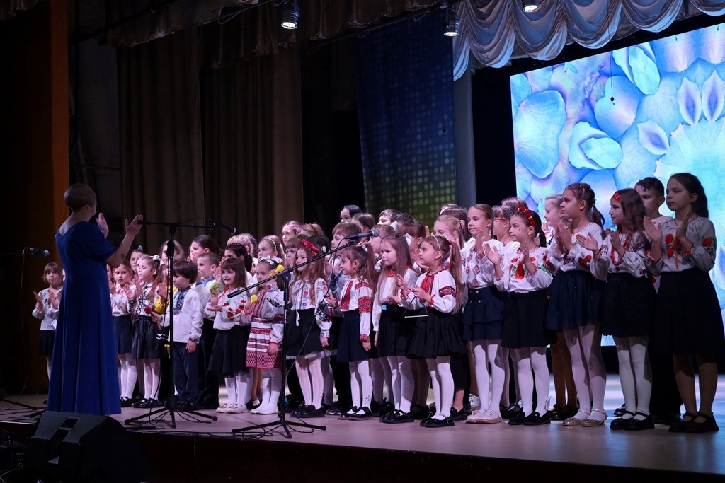 У Палаці культури Звягеля відбувся благодійний дитячий концерт 