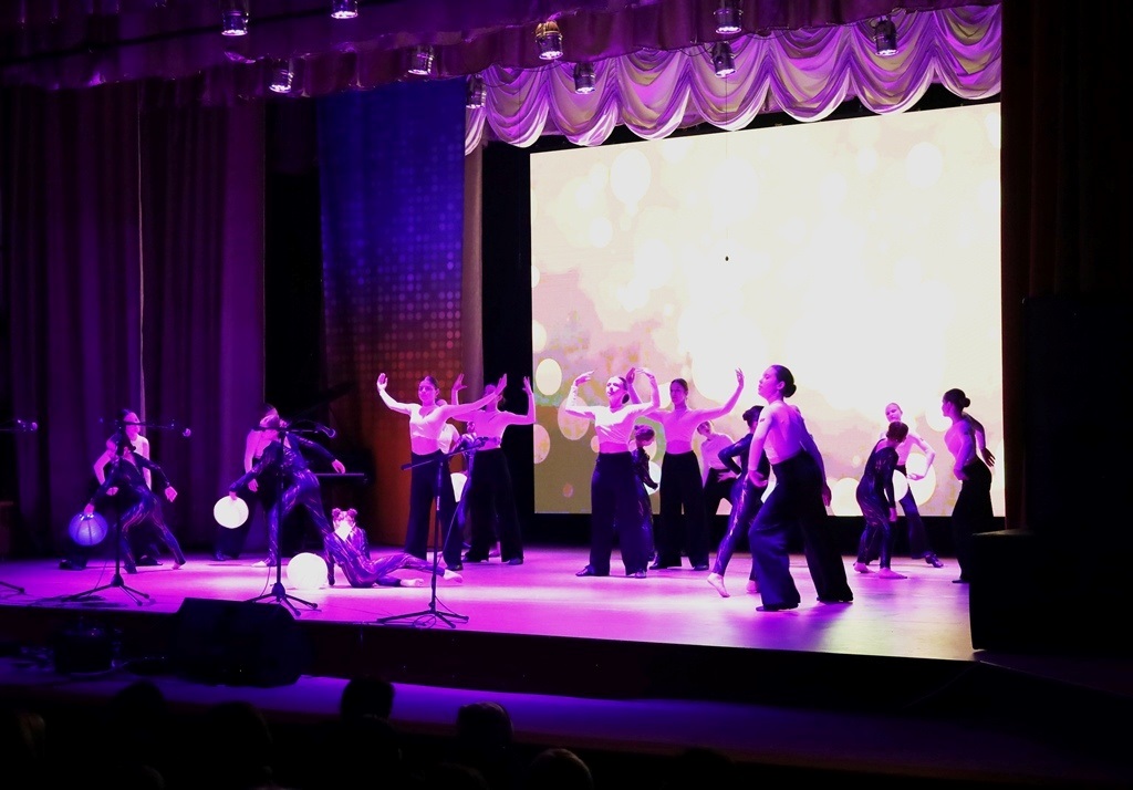 У Палаці культури Звягеля відбувся благодійний дитячий концерт 