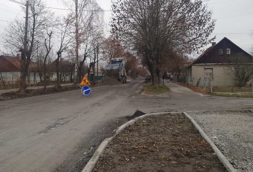 Ремонт вулиці Лесі Українки у Звягелі: огляд будівельного майданчика