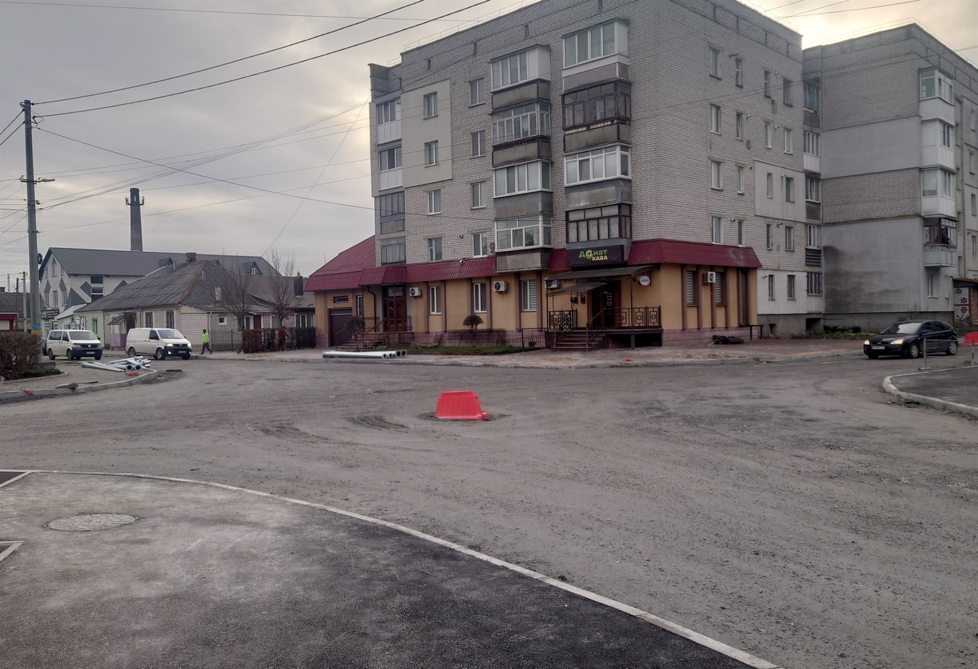 Ремонт вулиці Лесі Українки у Звягелі: огляд будівельного майданчика