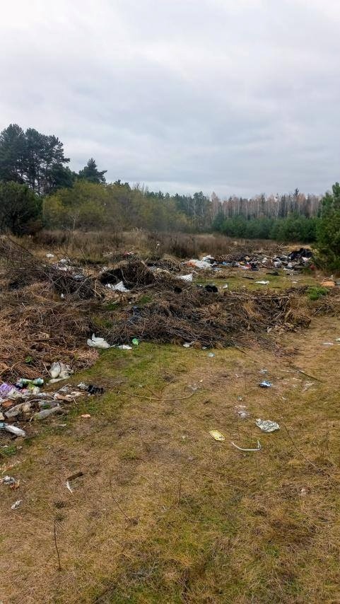 На Звягельщині ліквідували стихійне сміттєзвалище та встановили фотопастки для виявлення порушників