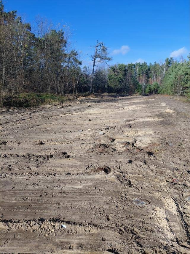 На Звягельщині ліквідували стихійне сміттєзвалище та встановили фотопастки для виявлення порушників