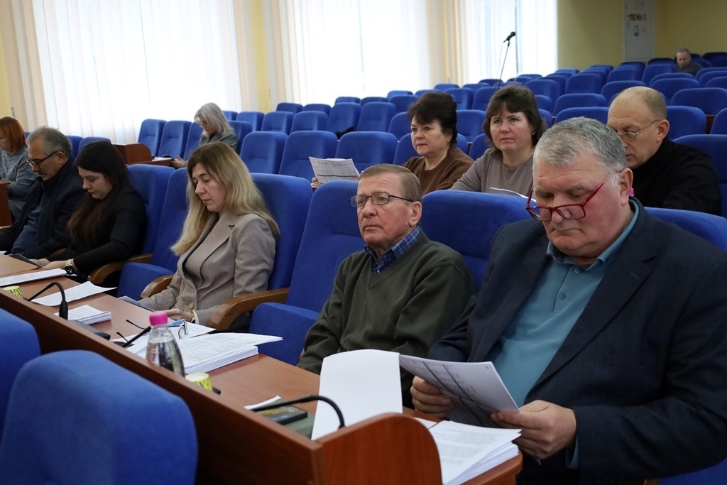 Виконком Звягеля затвердив проєкт бюджету на 2026 рік та ще понад 20 рішень