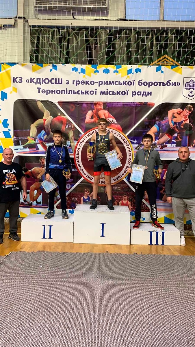 Юний борець зі Звягеля Микола Романюк переміг на всеукраїнському турнірі пам'яті Василя Дем'яного