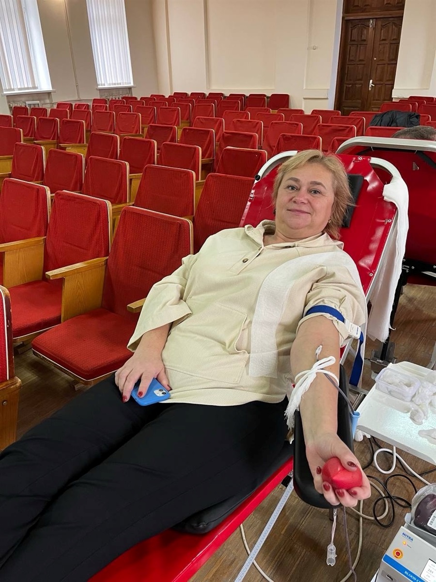 Майже 80 донорів здали кров у Звягелі та зібрали кошти на дрони для ЗСУ