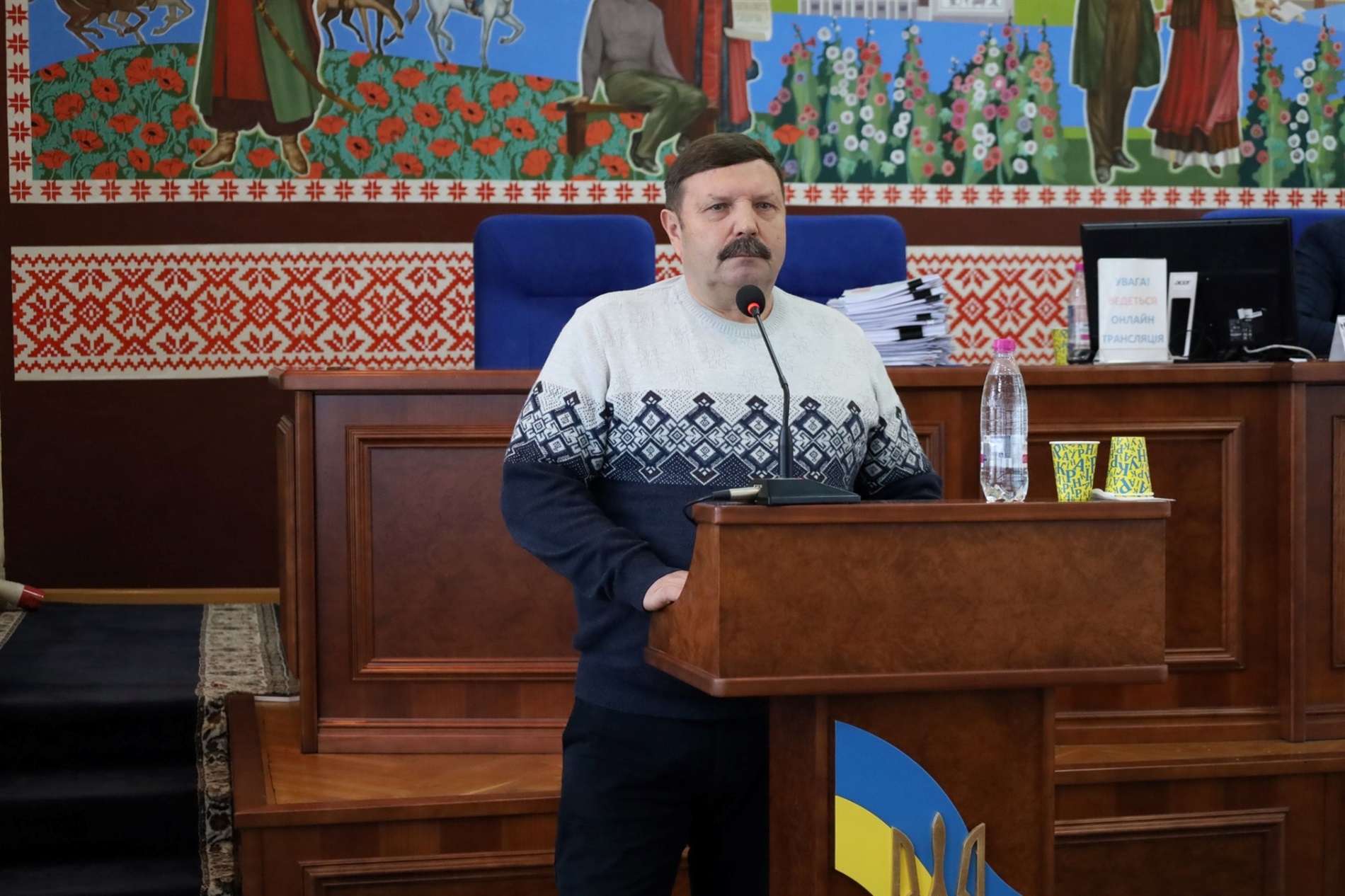 Сесія Звягельської міської ради: бюджет-2026, харчування в закладах освіти та вшанування героїв