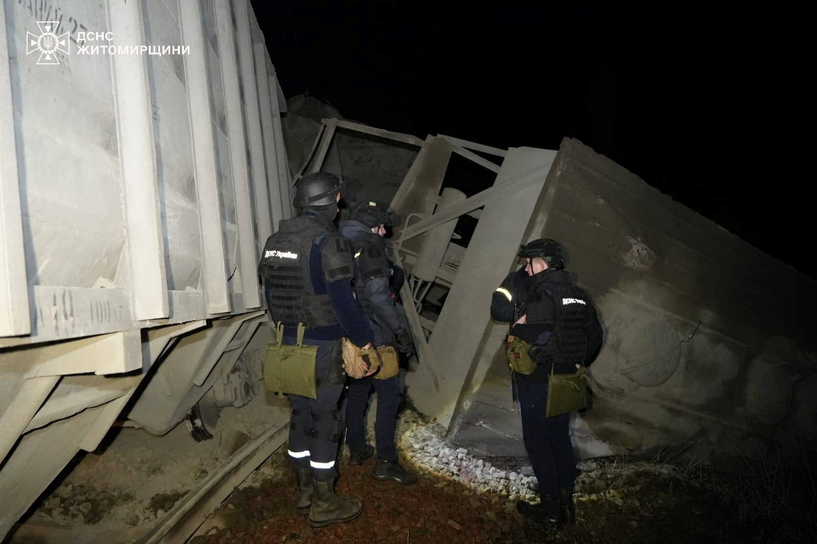Через російську атаку 22 грудня на Житомирщину постраждало четверо людей: фото з місця події